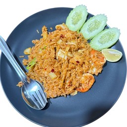 ข้าวผัดต้มยำทะเล