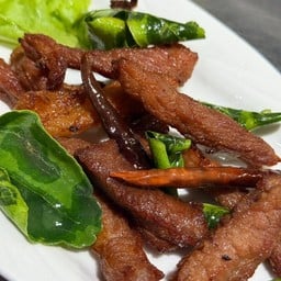 เนื้อแดดเดียวทอด (กับข้าว)