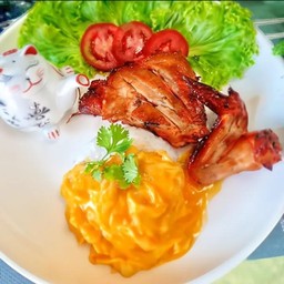 ข้าวแกงกระหรี่ไก่ย่าง