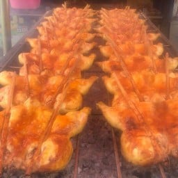 ไก่ย่างวิเชียรบุรี ส้มตำแซ่บนัว หน้าหมู่บ้านบุราสิริ เซเว่นกาญจนา61