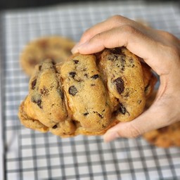 Crookies ชิ้นใหญ่จุใจ!