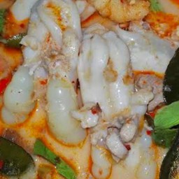 ต้มยำ ไข่ปลาหมึก = ถ้วย ( น้ำข้น / น้ำใส )