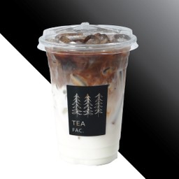 ICED CARAMEL MACCHIATO - คาราเมลมัคคิอาโต้เย็น