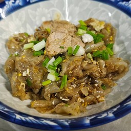 ก๋วยเตี๋ยวคั่วหมู