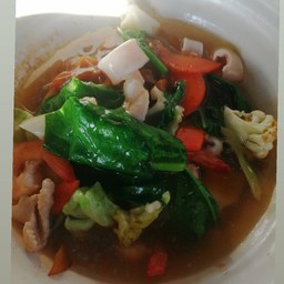 ราดหน้าทะเล