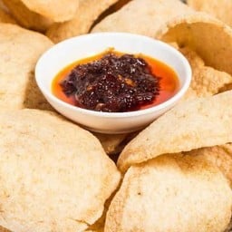 ข้าวเกรียบ ทอด = จิ้มพริกเผา