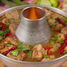 ต้มแซ่บ กระดูกอ่อนหมู = ถ้วย