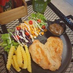 Black pepper chicken breast steak