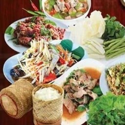 ร้านจุ่มแซ่บอีสานท่าอิฐ 79/55ซอยท่าอิฐ ตำบลบางรักน้อย อำเภอเมืองจังหวัดนนทบุรี สาขาท่าอิฐ