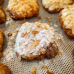 Almond Croissant