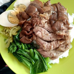 ครัวยายจ่อย อาหารตามสั่ง