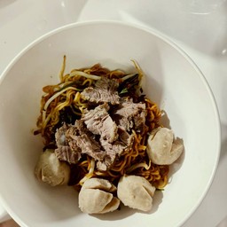 เกาเหลา+จัมโบ้