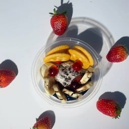 กิโยเกิร์ต รสโอริโอ้ ไซร์ S  จัดให้ กล้วย เยลลี่แดง แครกเกอร์ แถมน้ำผึ้งงับ