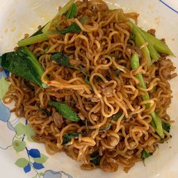 ผัดมาม่าขี้เมา