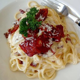 สปาเก็ตตี้คาโบนาร่า Spaghetti Carbonara