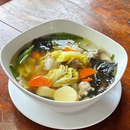 แกงจืดเต้าหู้หมูสับ