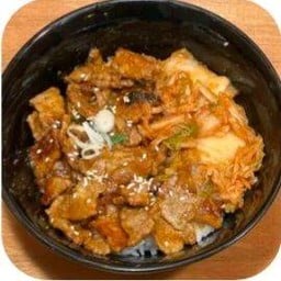 ข้าวหมูผัดซอสเกาหลี