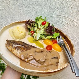 สเต๊กปลากระพงขาว Snapper Steak