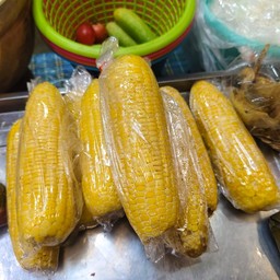 ข้าวโพดต้มน้ำเกลือ