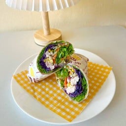 ร้าน little ส่งแฟลช ที่ขายอาหาร สลัด แซนวิช น้ำผัก ผลไม้สกัด -