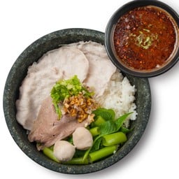 ข้าวต้มแห้งน้ำตกหมูชาบู