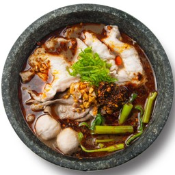 เกาเหลาน้ำตกหมูชาบู