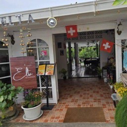 Elta Riverside ร้านอาหารริมน้ำ คลองบางนางรม ประจวบคีรีขันธ์