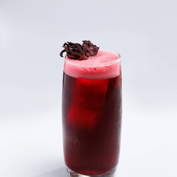 Hibiscus, Pineapple & Kaffir Iced Tea