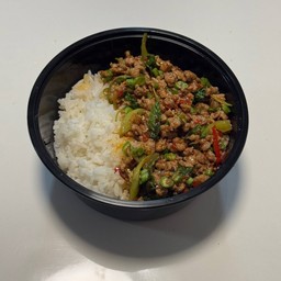 ข้าวกะเพราหมูสับ