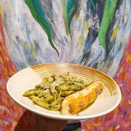 เพนเน่เพสโต้แซลมอนย่าง