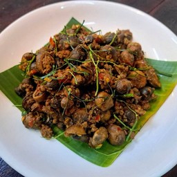 คั่วเห็ดถอบ