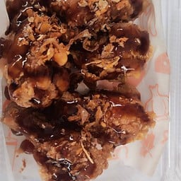 สะโพกไก่ ราดซอส