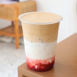 ลาเต้สตรอเบอร์รี่มูส