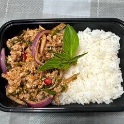 ข้าวหน้าลาบ