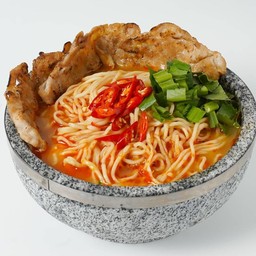 ต้มยำราเมงหมูย่างมิโซะ