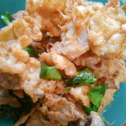 หมูสดหมักสูตรโบราณทอดสมุนไพรตะไคร้ใบมะกรูดเด็ดสุดๆ