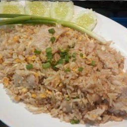 ข้าวผัด/หมู/ไก่/ทะเล