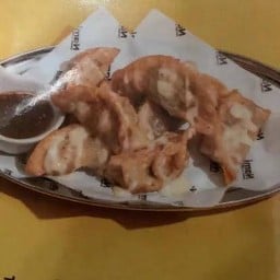 เกี๊ยวซ่า (ไม่ราดชีส)