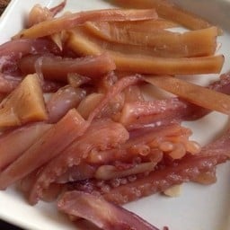 ปลาหมึกกรอบ | Marinated Squids