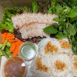 เมี่ยงหมูสามชั้นล้วน (ชุดเล็ก)