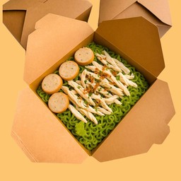 บะหมี่ผักเส้นคลุก อกไก่ฉีก ไก่ยอพริกไทย