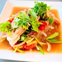 ยำวุ้นเส้นทะเล