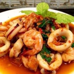 จานโปรด