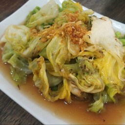 กล่ำปลีผัดน้ำปลา