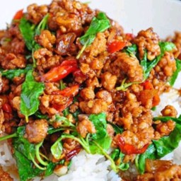 ข้าวกะเพราหมูสับ
