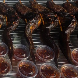 ปลาดุกย่าง น้ำจิ้มแจ่ว