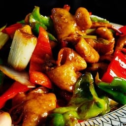 ใส้ผัดพริกหวาน