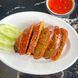 ไส้อั่วทอด (2 ชิ้น)