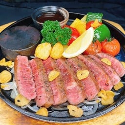 สเต็กเนื้อสันในส่วนนุ่มพิเศษ