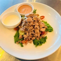 สลัดทูน่า